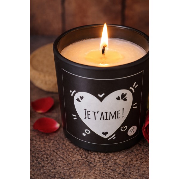 Bougie parfumée avec un message d'amour